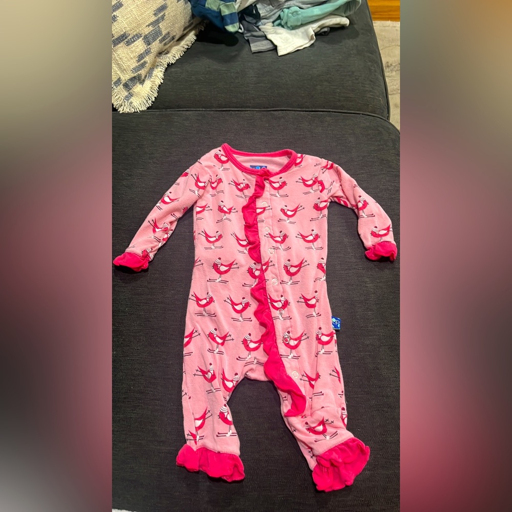 Kickee. Preemie